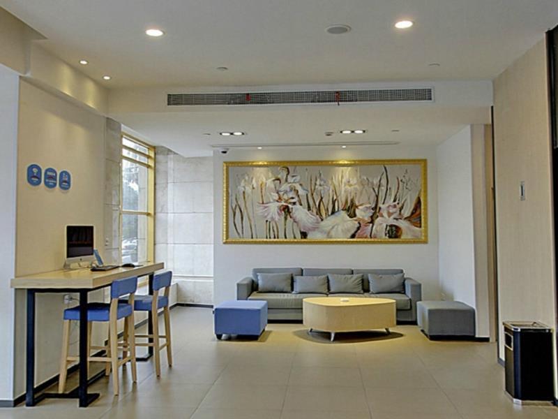Hanting Hotel Shanghai Hongqiao Hechuan Road Екстер'єр фото